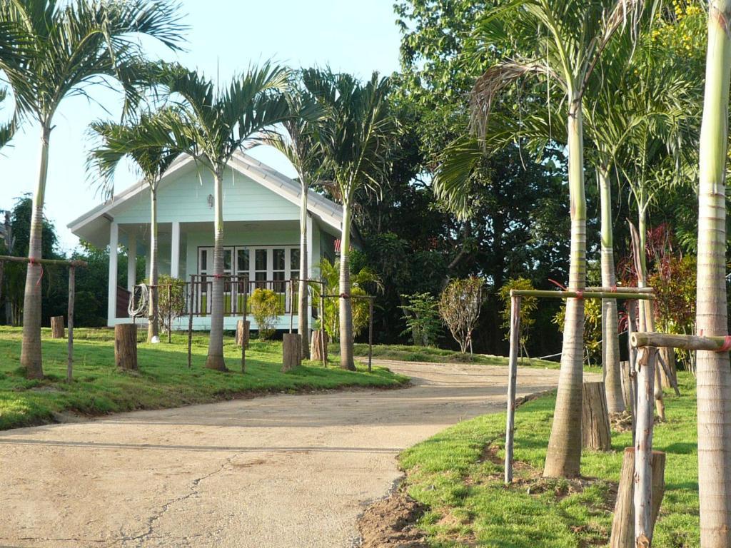 Pailaisi Resort Buitenkant foto