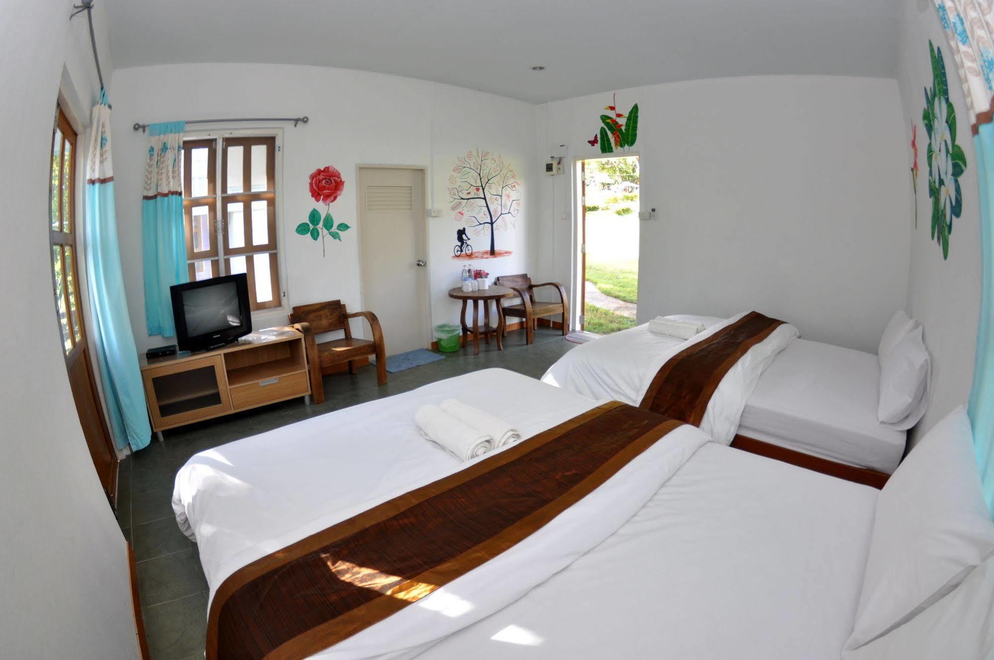 Pailaisi Resort Buitenkant foto
