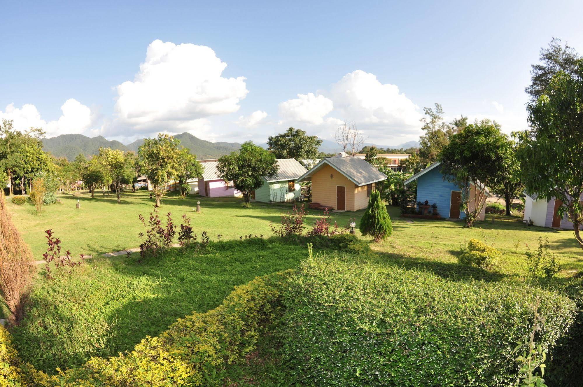 Pailaisi Resort Buitenkant foto