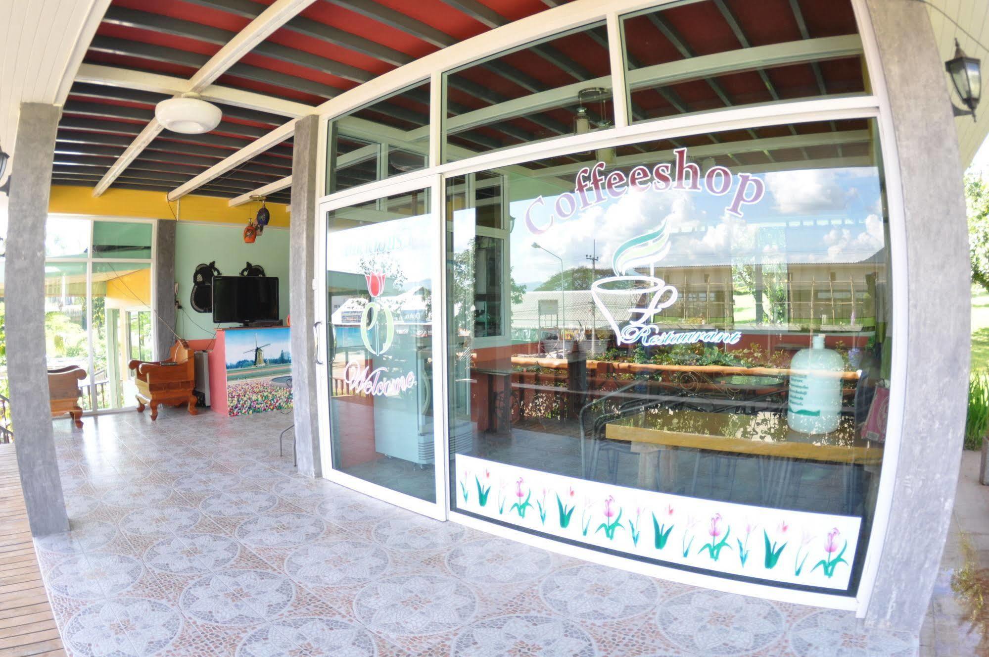 Pailaisi Resort Buitenkant foto